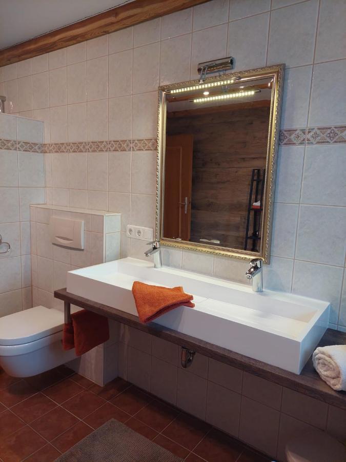 Ferienwohnung Neuheim Нийдерау Екстериор снимка